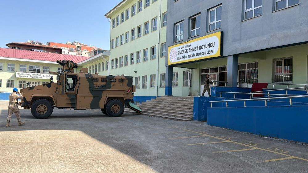 Okuldaki eski öğrenci dehşetinde tüm detaylar belli oldu! 1 ölü, 16 yaralı var 6